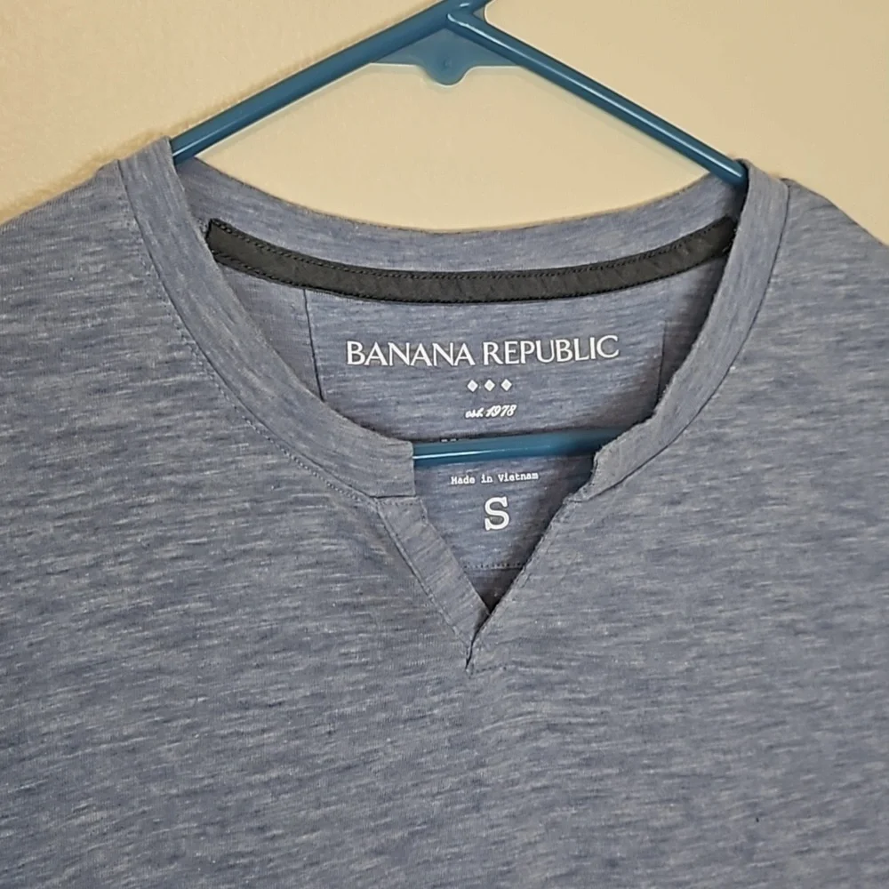 Banana Republic Mens Heather Blue Vintage Tee Small